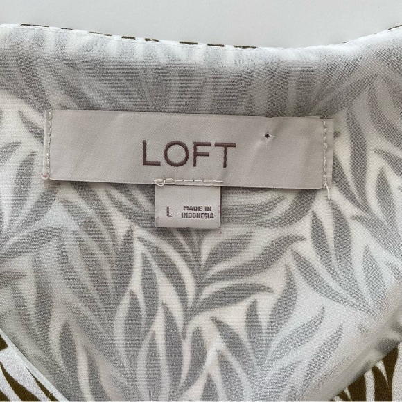 LOFT flowy  camisole top, lined - Picture 7 of 8